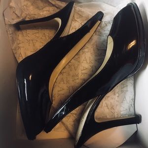 Anne Klein Black Heels